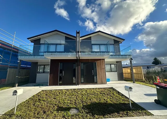 Kia Ora Brand New 3 Bedrooms 2 Bathroom House *